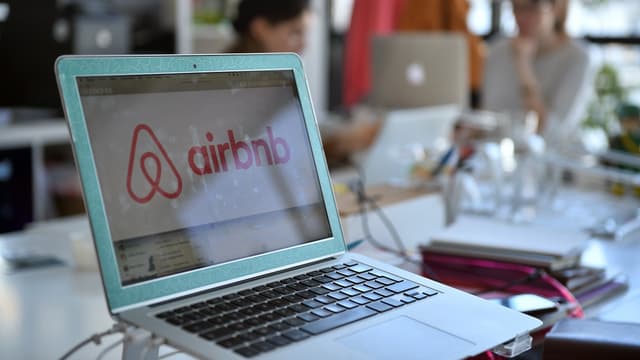 Airbnb investit massivement en Chine. 