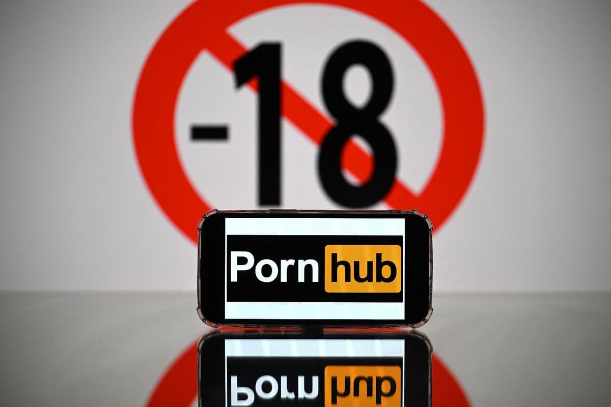 V rification De L ge Pornhub S effondre Et Perd Sa Couronne En V rification De L ge Pornhub S effondre Et Perd Sa Couronne En