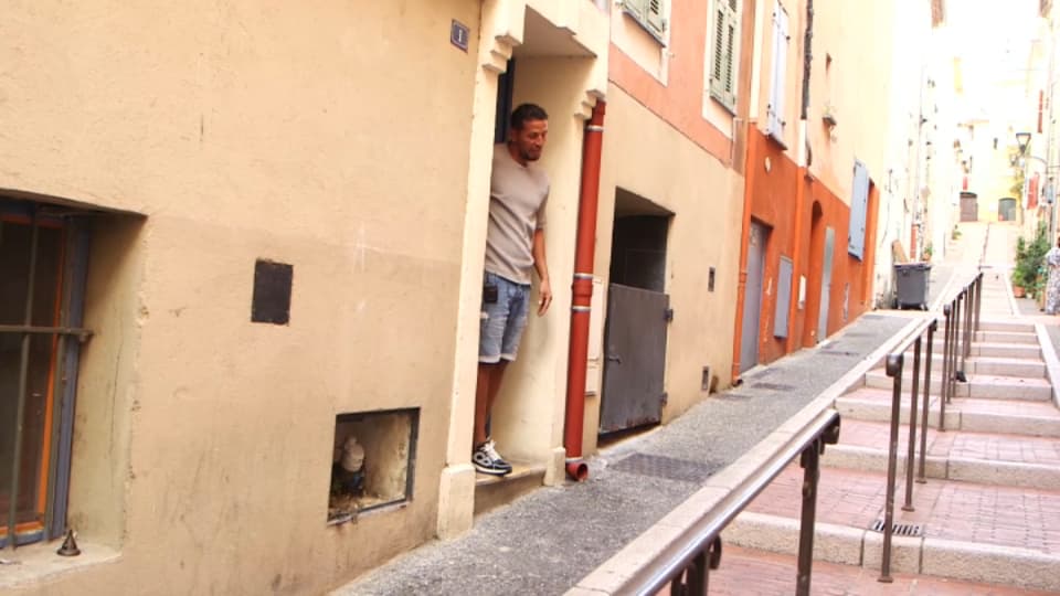 "JE SUIS UN MIRACULÉ": UN HOMME TOUCHÉ PAR UNE BALLE PERDUE DANS UNE RUE DE VALLAURIS