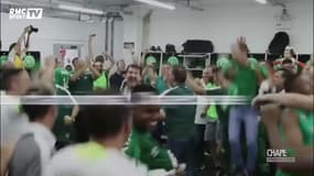 La joie du vestiaire de Chapecoense, qualifié pour la Copa Libertadores un an après le crash de son avion