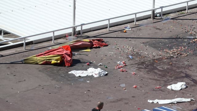 L'enquête a permis d'identifier le conducteur du camion qui a foncé sur la foule à Nice.