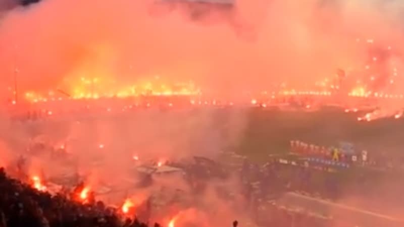 Atalanta Bergamasca Calcio grand fanion ancien / wimpel (Gebraucht) in Moléson-s-Gruyères für
