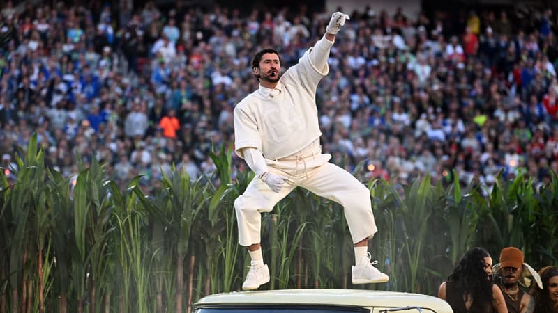 Donald Trump qualifie d'"affront à la grandeur de l'Amérique" le show de Bad Bunny à la mi-temps du Super Bowl