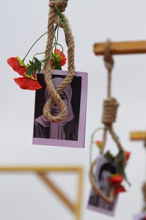 Une "frénésie d'exécutions": déstabilisé par sa guerre avec Israël, le régime iranien intensifie la répression contre sa population