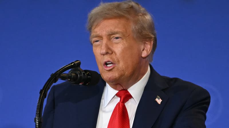 Guerre en Ukraine: Donald Trump assure qu'il reste 