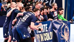 Les joueurs du PSG Handball, à Paris le 17 mai 2023