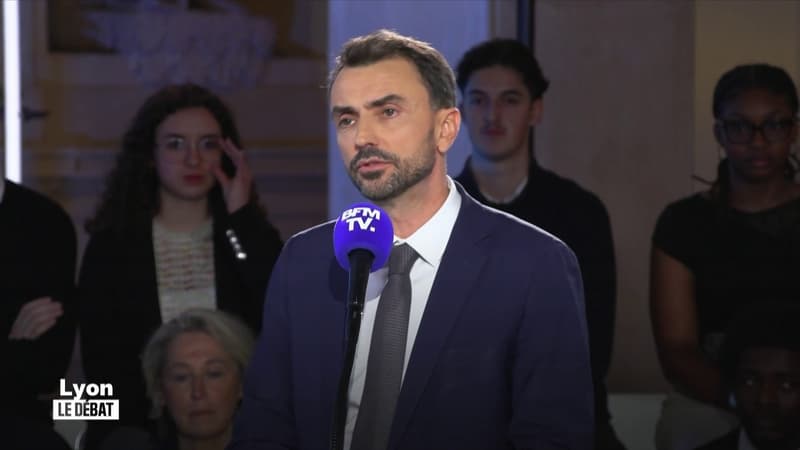 "Une récupération politique indécente": Grégory Doucet critique la demande de Jean-Michel Aulas d'afficher le portrait de Quentin Deranque sur l'hôtel de ville de Lyon