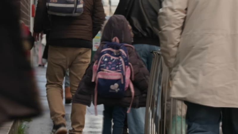 Embrassé de force, voyeurisme... les violences sexistes et sexuelles commencent au plus jeune âge