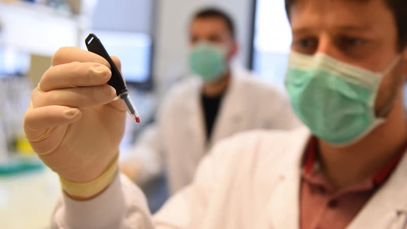 « La salive est le nouveau sang »: et si on plaçait une puce sur votre dent pour analyser votre santé?
