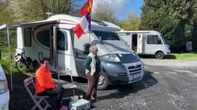 Les passionnés sont déjà sur le bord de la route pour voir de plus près le Paris-Roubaix.