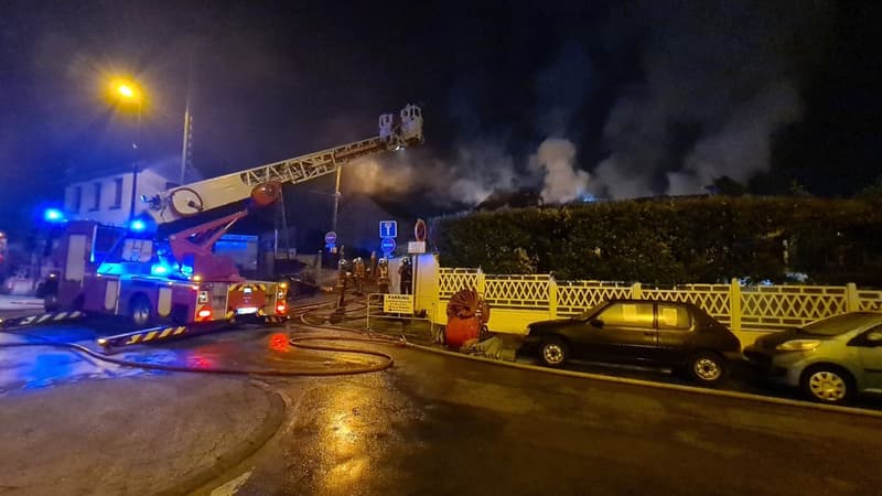 Des policiers de la Bac ont sauvé un couple de personnes âgées dans la nuit de jeudi à vendredi à Champigny-sur-Marne.