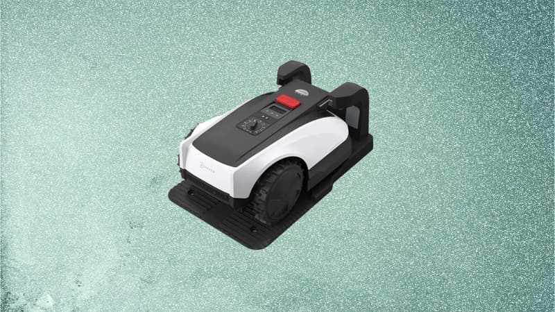 Ce robot tondeuse devient un indispensable du printemps avec cette chute de prix de plus de 300 euros