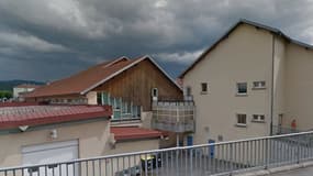 Neuf élèves d'un lycée professionnel de Morteau dans le Doubs ont été pris de malaises ce lundi, entraînant l'évacuation de leur établissement, et des investigations étaient en cours à la mi-journée pour déterminer l'origine de cet incident - 25 janvier 2016