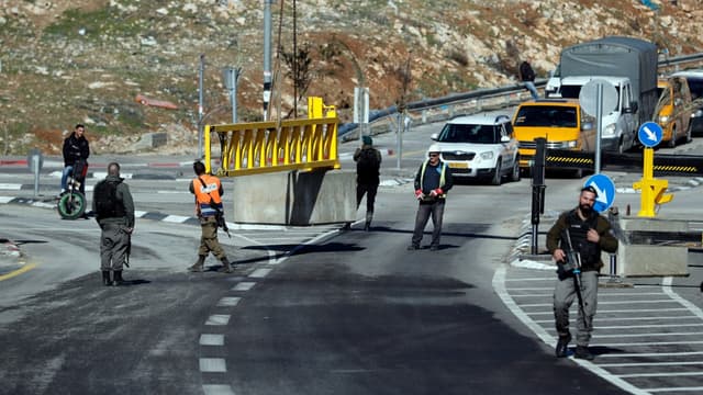 Poste de contrôle à al-Zaïm, en Cisjordanie occupée