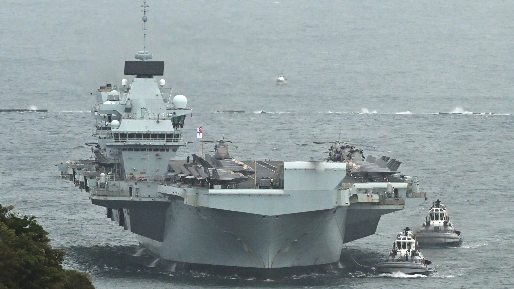 "Dissuader l’agression russe": le Royaume-Uni va déployer son groupe aéronaval dans "l'Atlantique Nord et le Grand Nord"