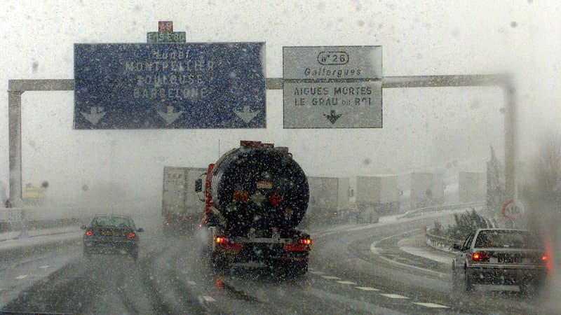 La neige immobilise le sud de la France.
