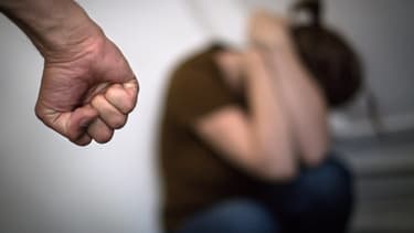 Une trentaine d'auteurs de violences conjugales seront concernés par cette expérimentation