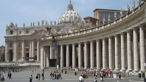 Le palais du Vatican.