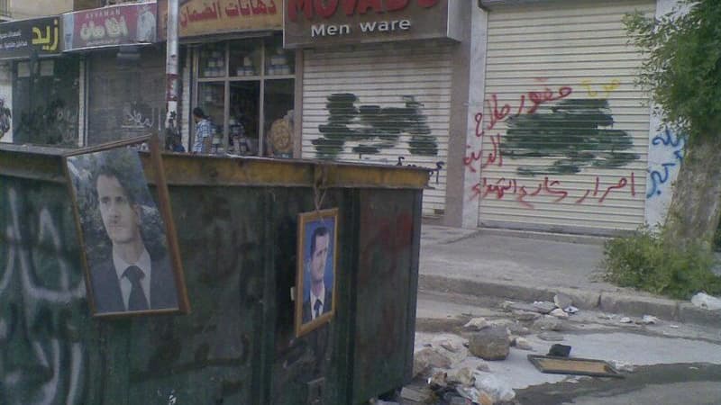 Dans une rue d'Alep, mardi. Une responsable de l'Onu a demandé vendredi aux forces syriennes d'épargner les civils dans la deuxième ville du pays, où les insurgés s'attendent à une contre-offensive gouvernementale majeure, qui provoque les craintes et la