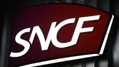 Logo de la SNCF sur la Gare Montparnasse (image d'illustration)