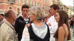 Jeudi à Nice, une centaine de personnes se sont rassembléees dans le centre-ville de Nice, en signe de soutien au bijoutier braqué.