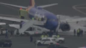 L'explosion d'un moteur d'avion fait un mort aux Etats-Unis