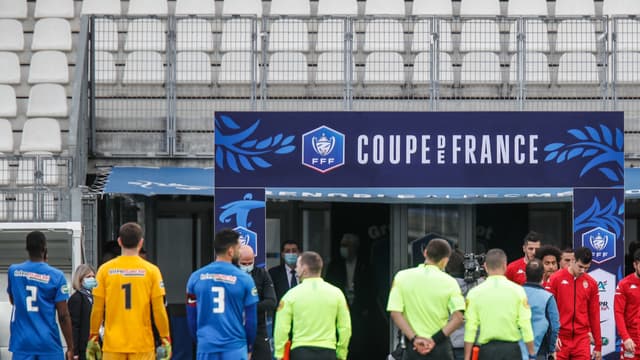 Après l'exploit d'Andrézieux en Coupe de France, les forces de l'ordre ont du intervenir. (photo illustration)