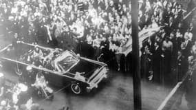 Les gardes du corps de John F. Kennedy auraient-ils pu sauver le président américain le jour de son assassinat s'ils n'avaient pas fait la fête la veille?