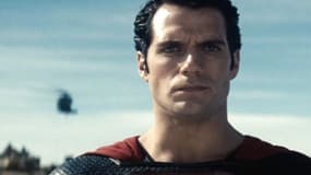 Clark Kent incarne Superman dans "Man of steel".