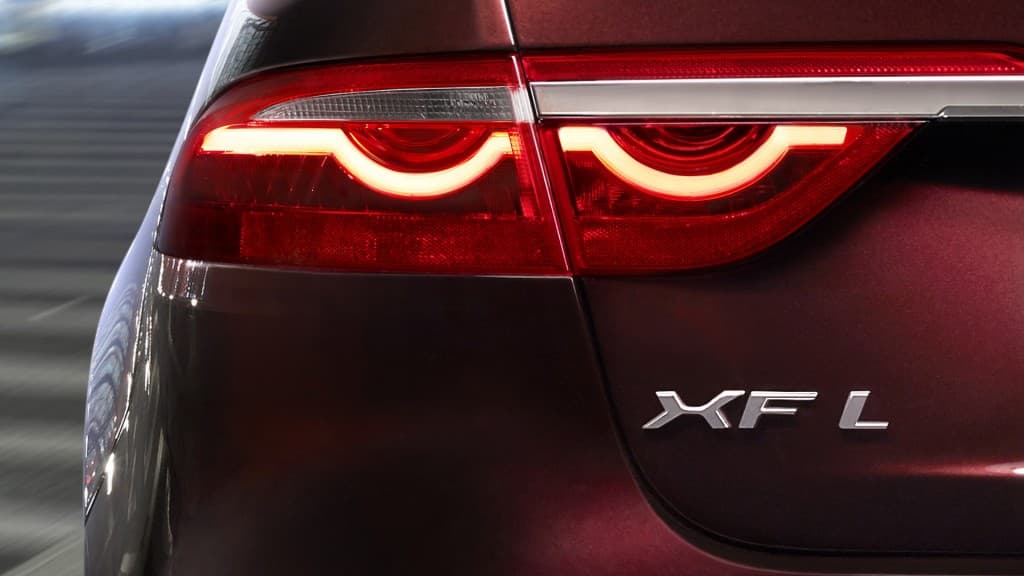Cette Jaguar sera la première à être fabriquée en Chine. Cette Jaguar sera la première à être fabriquée en Chine.