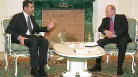 Photo prise lors d'une précédente rencontre en 2006 entre Vladimir Poutine et Bachar al-Assad à Moscou