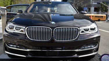 Chez BMW, la location de longue durée (LLD) inclut l'entretien et une garantie sans apport initial, avec la contrainte inhérente à ce genre de contrat: un kilométrage total à ne pas dépasser.