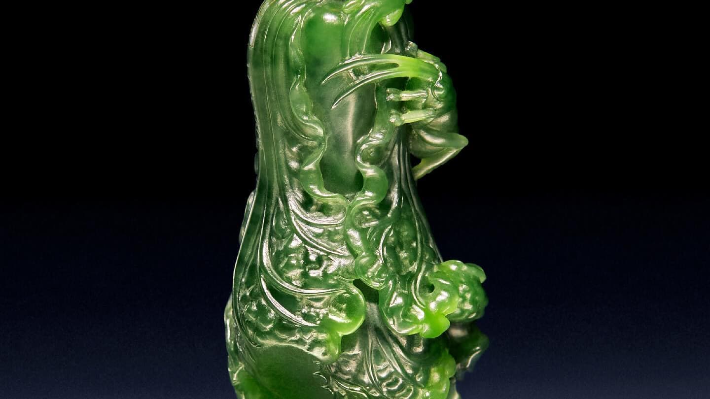Loewe collection "Jade" 