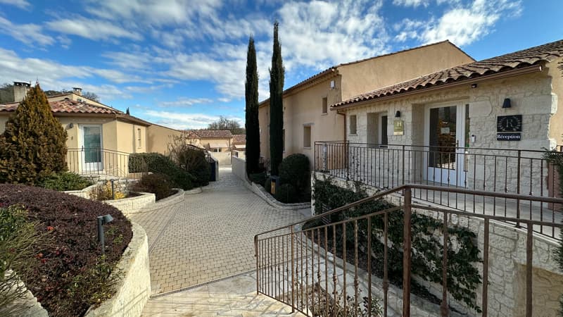 Alpes-de-Haute-Provence: un hôtel cinq étoiles en vente pour 13,5 millions d'euros à Niozelles
