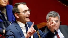 Laurent Jacobelli à l'Assemblée nationale le 17 février 2023 