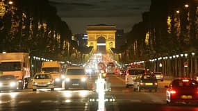 Regain d'attractivité pour les commerces des Champs-Elysées en 2011