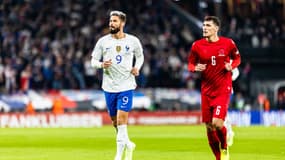 Olivier Giroud contre le Danemark en septembre 2022