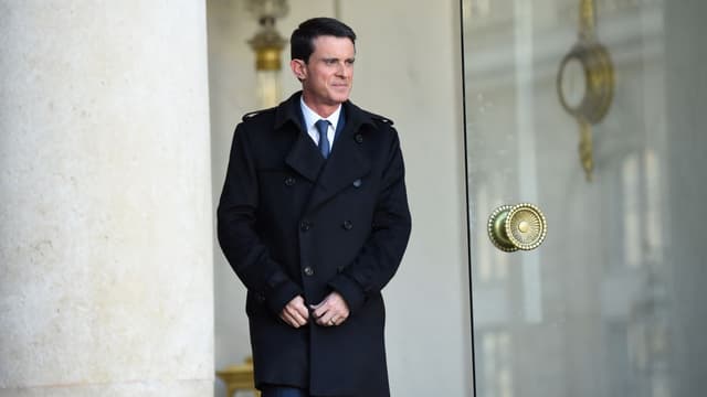 Manuel Valls reçoit les partenaires sociaux, ce lundi.