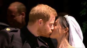 Meghan et Harry échangent leur premier baiser officiel