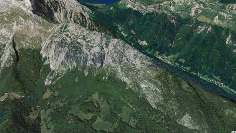 L'arrête du Rosairy, qui mène au sommet de la Tournette, en Haute-Savoie