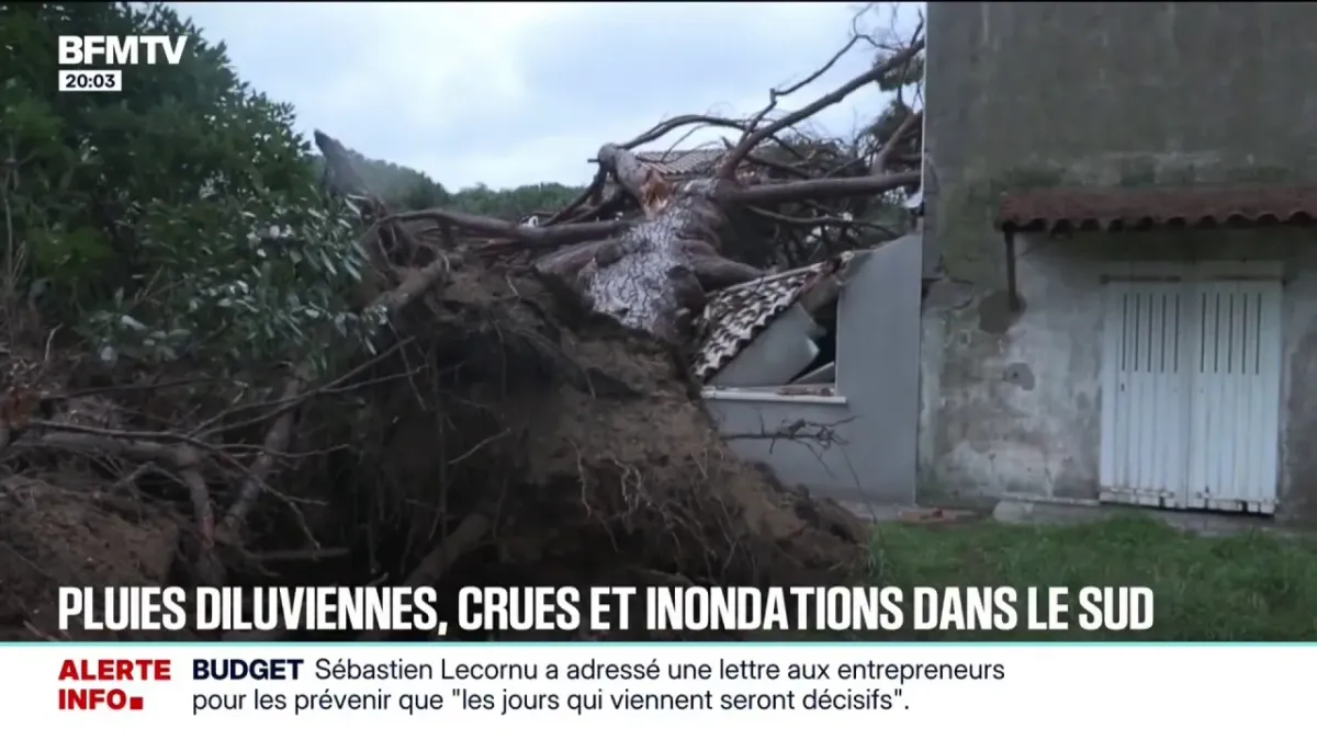 Vue aérienne de la ville de Narbonne avec la Basilique Saint-Nazaire et des zones inondées en arrière-plan.