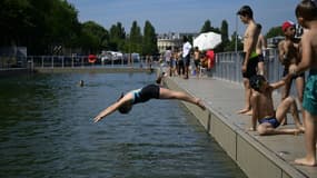 Avant la Seine, les Parisiens peuvent déjà se baigner cet été dans des piscines naturelles au bassin de la Villette.