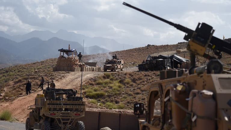 Les forces de l'OTAN et un commando afghan à un checkpoint dans l'est de l'Afghanistan le 7 juillet dernier. (Photo d'illustration)