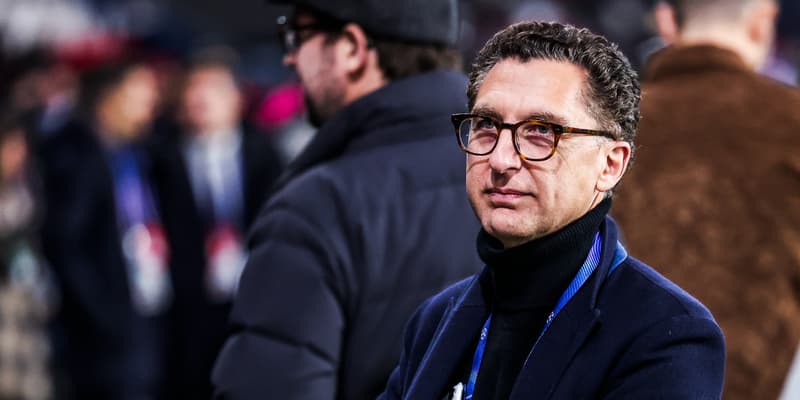 Maxime Saada, patron du groupe Canal+, lors d'un match du PSG au Parc des Princes, le 26 novembre 2025