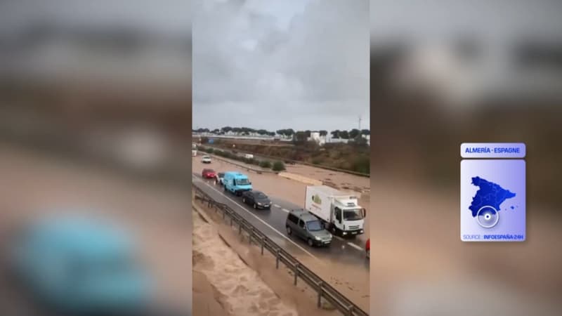 Les images des inondations qui touchent la ville d'Almeria, Espagne, novembre 2024