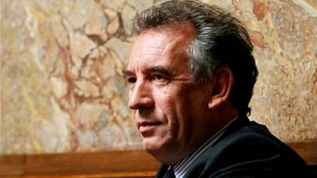 François Bayrou a été réélu dimanche président du MoDem et a délivré aussitôt un discours aux accents de campagne électorale pour la présidentielle de 2012. /Photo prise le 14 septembre 2010/REUTERS/Charles Platiau