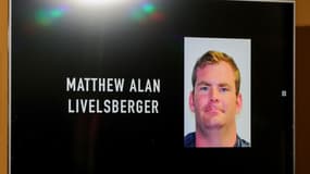 Une photo du permis de conduire de Matthew Alan Livelsberger est affichée lors d'une conférence de presse de la police de Las Vegas, le 2 janvier 2025.