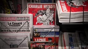 "C'est reparti!", première édition de Charlie Hebdo depuis le "numéro des survivants", est sorti ce mercredi en kiosques.