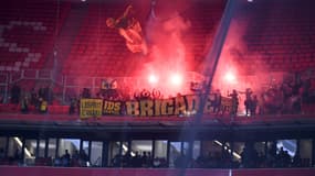 Des supporters nantais de la Brigade Loire pendant un match à Lyon en mars 2023