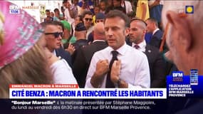 Marseille: Emmanuel Macron à la rencontre des habitants de la cité Benza 